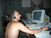 Enig e la coppetta vinta alla scorsa Lan